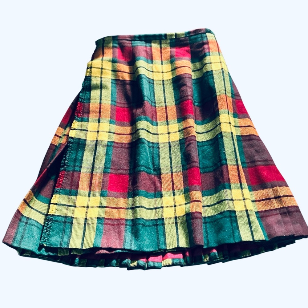 Gorgeous Heavy Scottish Plaid Kilt - Picture 4 of 11
